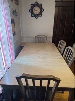 Farmhouse dinner table bench and chairs