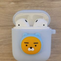 Applr AirPods 