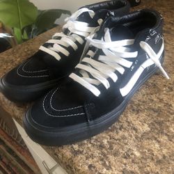 VANS x SUPREME (9.5)