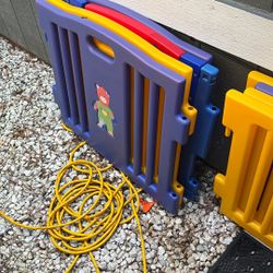 Free Portable Baby Fence & Gate