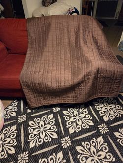 Twin size bedspread