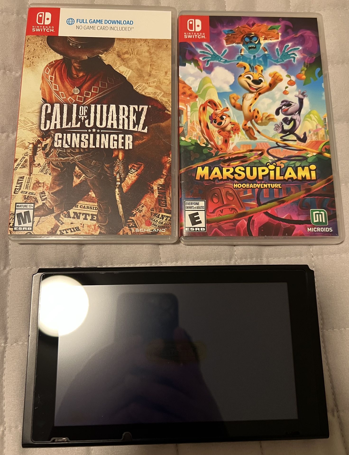 Nintendo switch v1 with 2 games