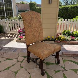 Throne chairs -10