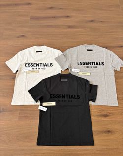 ESSENTIAL T SHIRTS