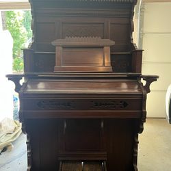 Antique 1880s Victorian Pump Organ 