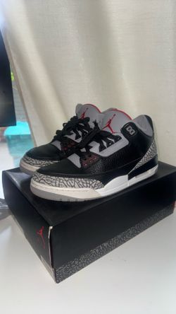Jordan 3 black cement size 10.5