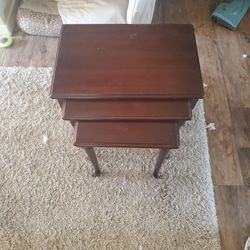 Set Of 3 End Tables Wood