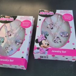 New, Minnie Mouse 4 Pieces  Set ,  Necklace , Bracelet & Rings