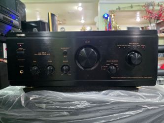 Denon PMA-2000 R Integrated Amplifier. Excellent condition perfect working amazing sound will test before you buy. 

Here are the key specifications f