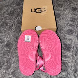 Ugg slippers