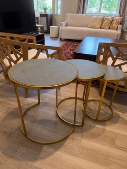 Moving Sale – Set of 3 Nesting Side Tables