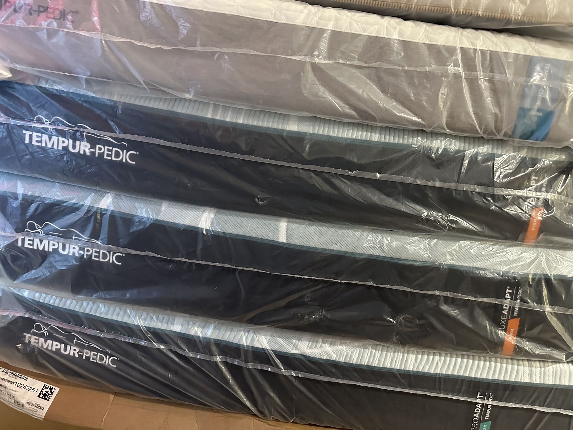 King Queen Size Tempurpedic ProAdapt, ProBreeze, LuxeBreeze Mattress Pro Breeze /Luxe Adapt /Pro Adapt /Adapt /cloud /Tempur pedic contour Supreme