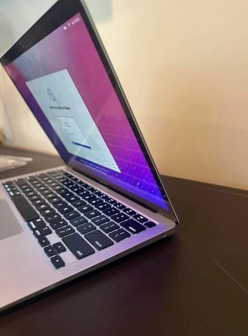 MacBook 2020