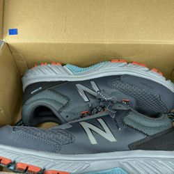 New Balance 510  Size W/9.5 M/8
