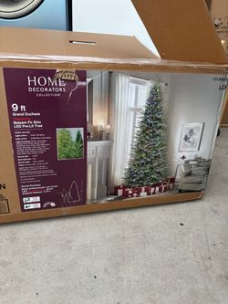 9 ft Grand Duchess Twinkling Balsam Fir Slim LED Pre-Lit Christmas Tree