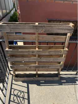 Wood Pallets