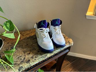Siz 12..NIKE AIR JORDAN GRAPE RETRO AF1…Worn once