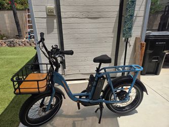 Rad RadRunner Electric Bike with accessories