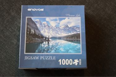Enovoe Moraine Lake 1000-Piece Jigsaw Puzzle
