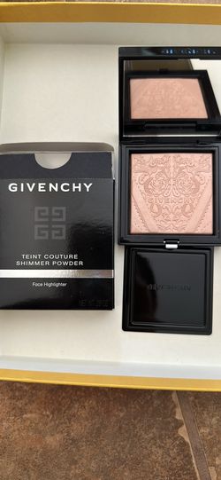 Brand New Highlighter And Blush