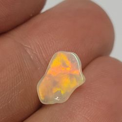 Amazing Natural Ethiopian Fire Opal Orange To Yellow To Green