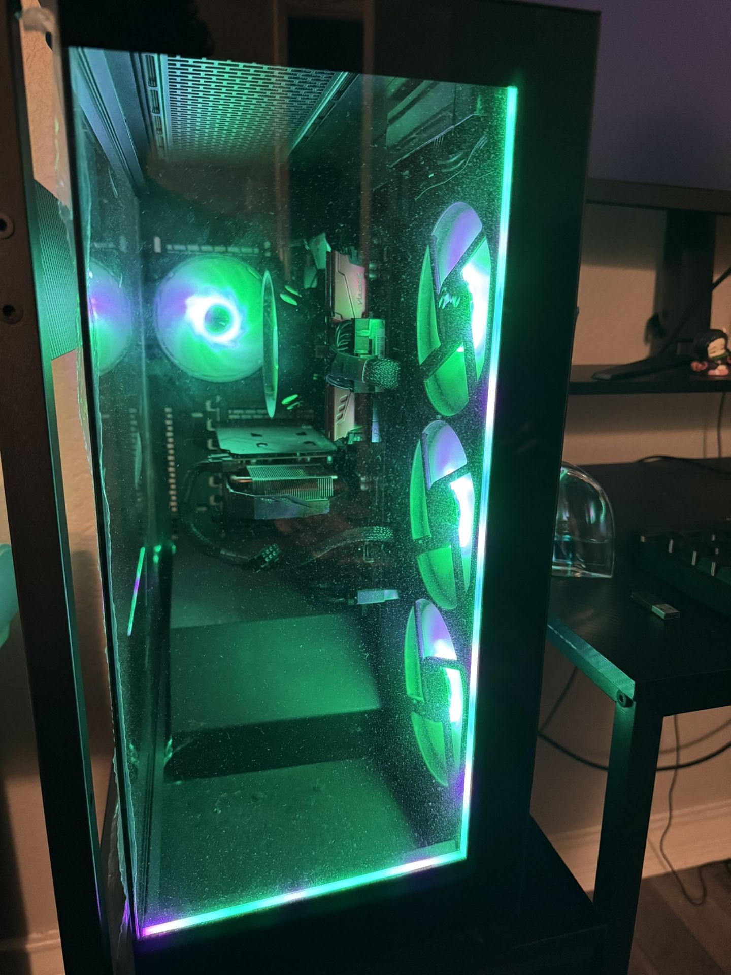 PC setup With Monitor And Turtle Beach Wireless Headphones