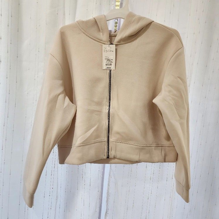 Women Size L Brand new Off-White/Cream Cropped Hoodie