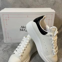 Alexander mcqueen size 7.5 men / 9 women