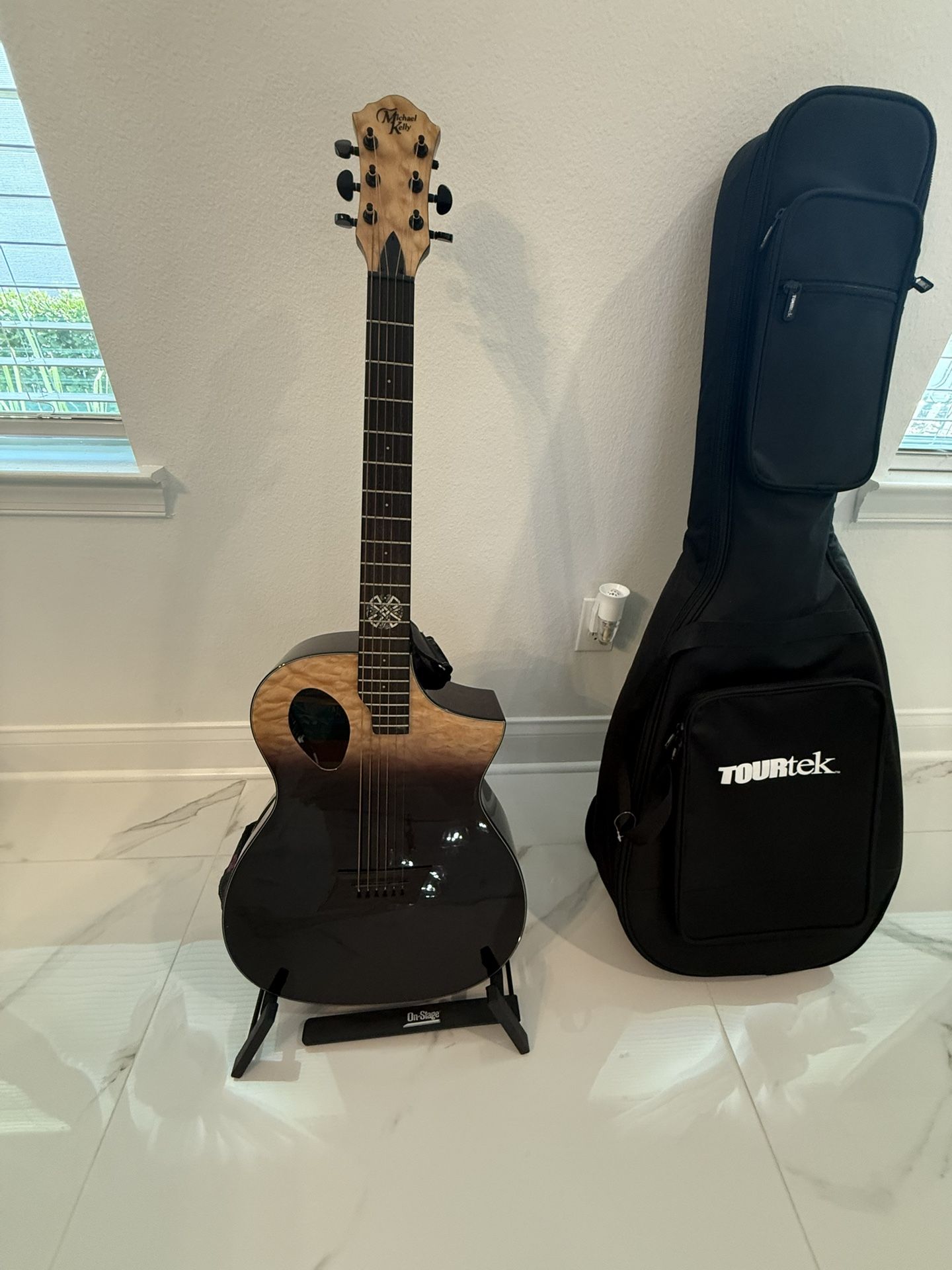 Electro-Acoustic Michael Kelly Model MKFPQPESFX Forte Port X Partial Eclipse Acoustic Guitar, Quilted Maple