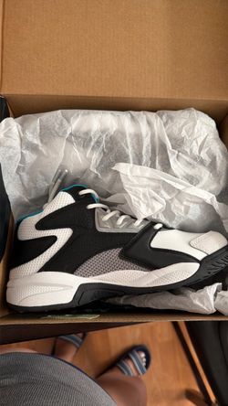 Kids shoes size 3