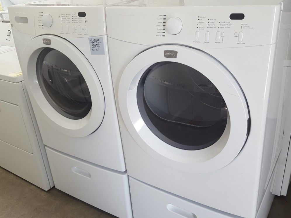 Frigidaire Affinity Front Loader Washer Dryer gas set w pedestals for