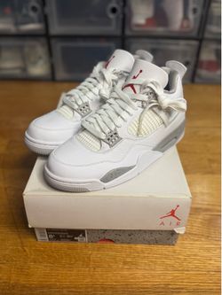 Nike Jordan retro Oreo 4s size 8.5 $330