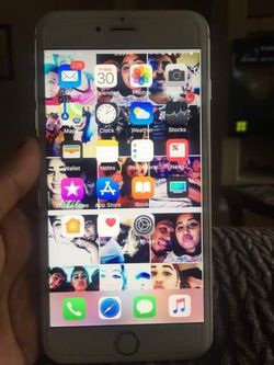 I phone 6S plus tmobile , great conditon or trade for rose gold