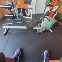 Excerise machine row