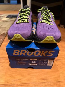 Brooks Run Disney Ghost 17 Halloween Purple/Black/Green - Men’s 9.5