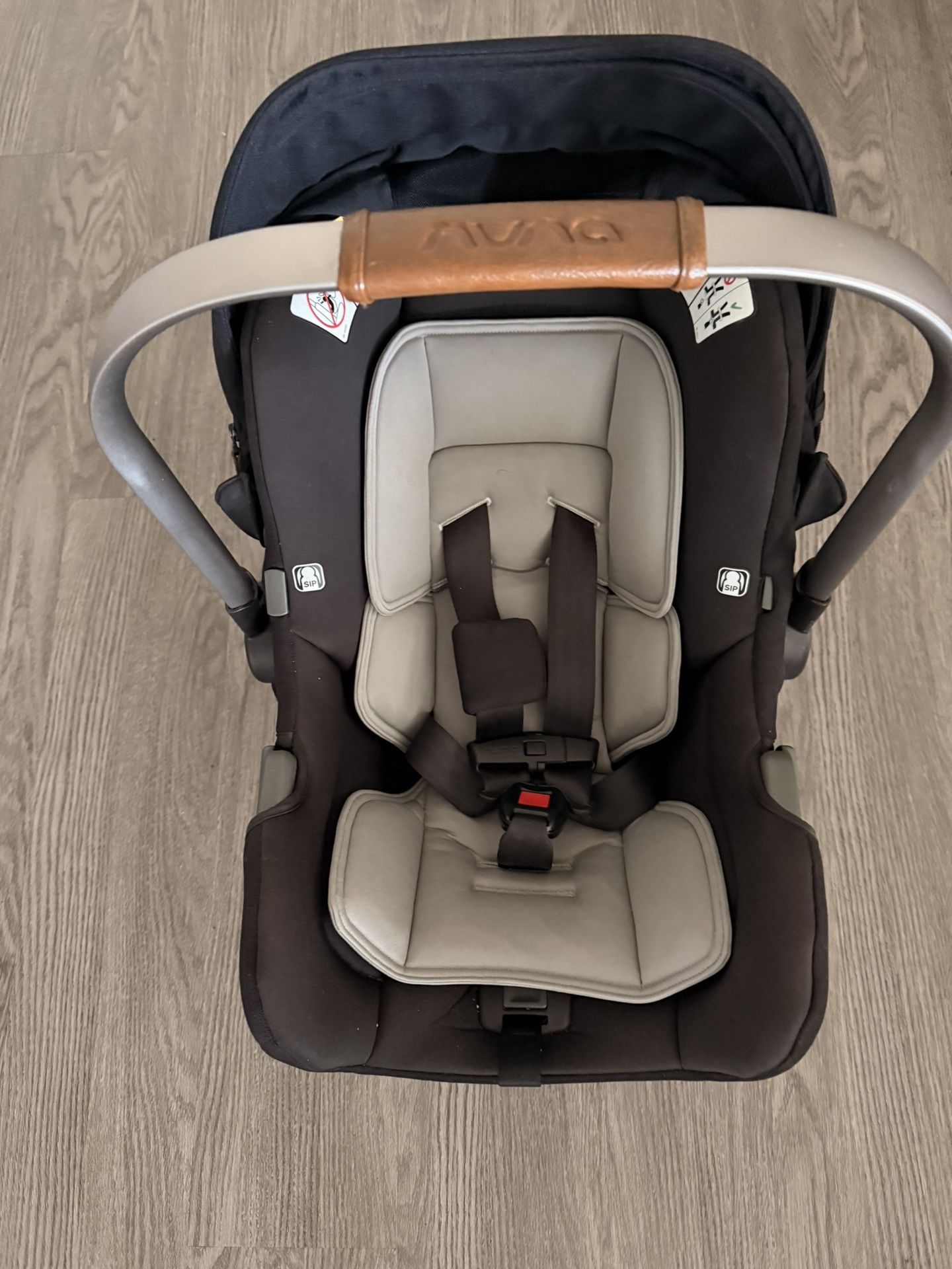 Nuna Infant Car Seat