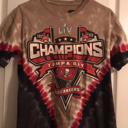 Tampa Bay Buccaneers 🏴‍☠️ Tie Dye Shirt 