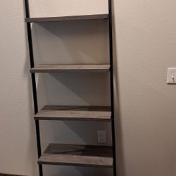 Ladder Shelf 