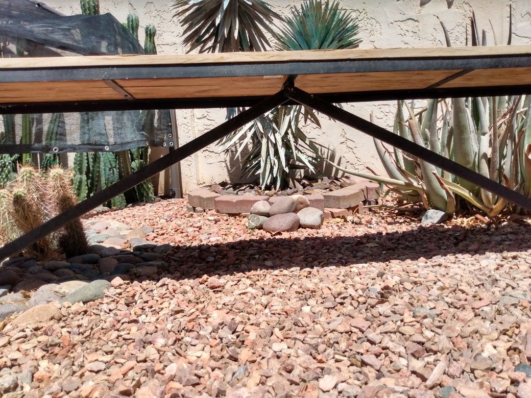 Shabby Wood Bench