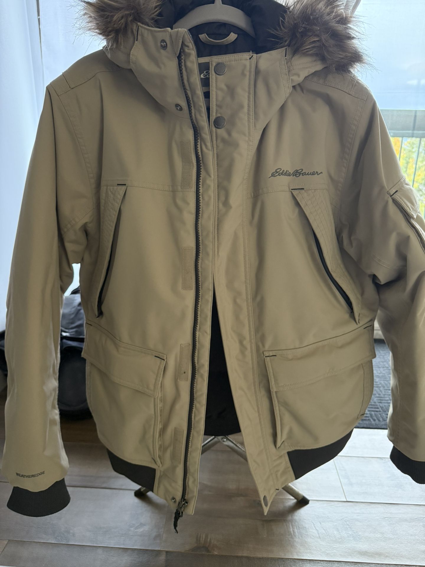 Winter Jacket Eddie Bauer 