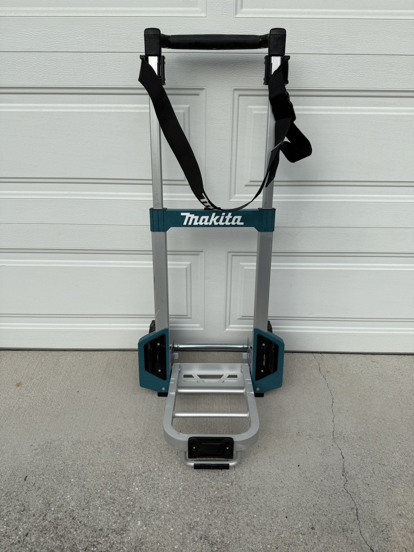 Makita MAKPAC Folding Hand Truck