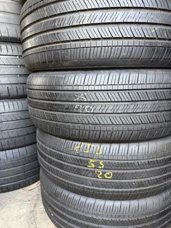 (4) 255/55R20 SET OF SEMI NEW TIRES GOOD YEAR 80% LIFE !!
