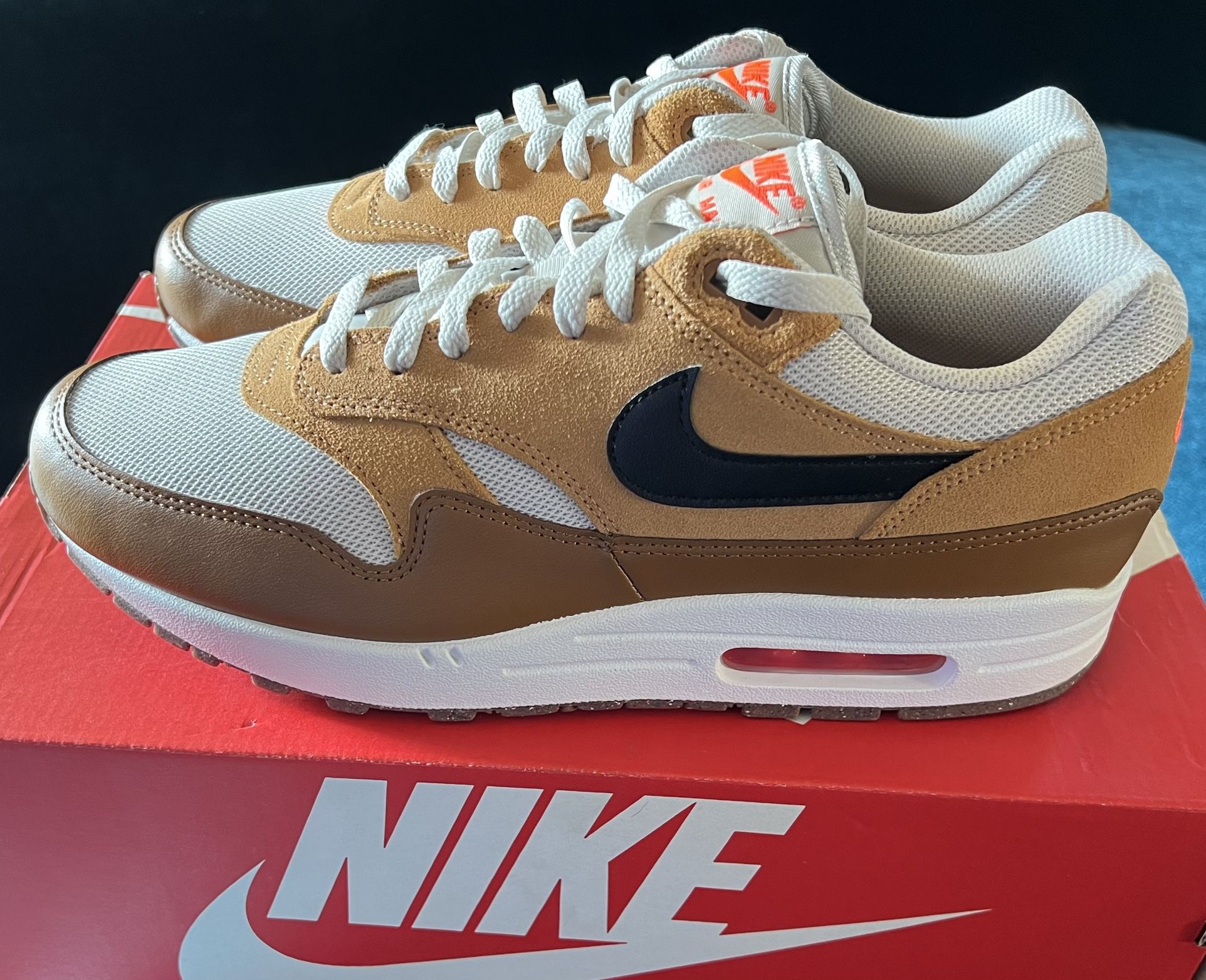 NIKE AIR MAX 1’s MEN’S SIZE 10.5