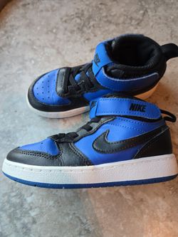 Toddler nike shoes 9c