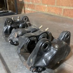 Ferrari 400I (Front And Back Calipers) 