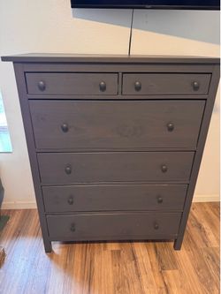 IKEA Hemnes 6-drawer dresser 42 1/2x51 5/8 "
