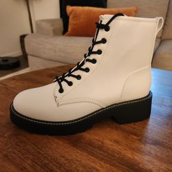 Womens (Size 10) Heels & Boots 