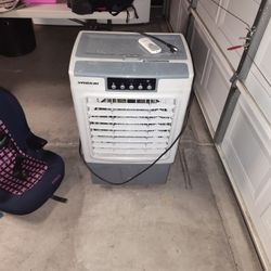 Outdoor/Indoor Swamp Cooler 