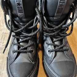 Converse Size 2
