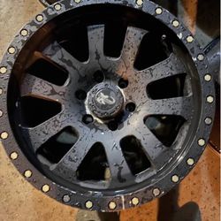 18x9 Pro Comp Xtreme Rims